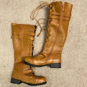Woman boots